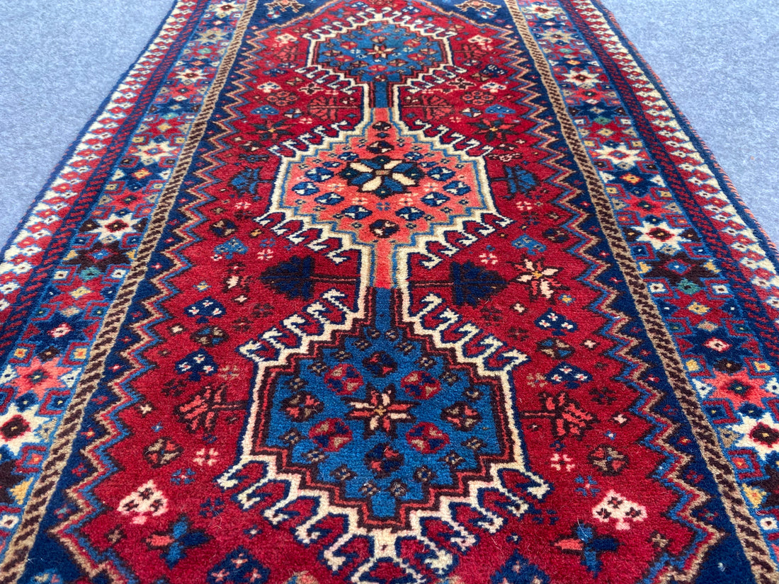 3.2' x 1.9' Ft. Authentic Persian Qashqai Hand Knotted Finest Wool Small Area Rug BR993