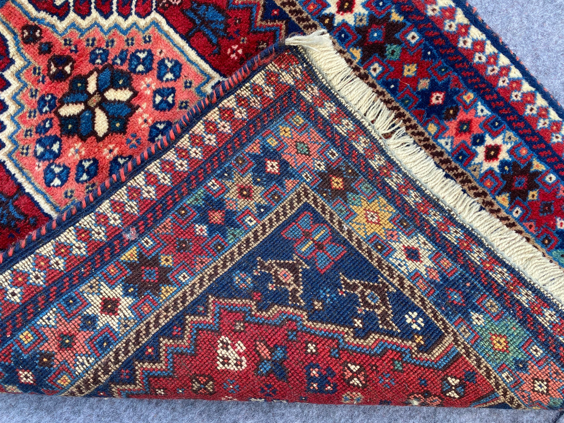 3.2' x 1.9' Ft. Authentic Persian Qashqai Hand Knotted Finest Wool Small Area Rug BR993