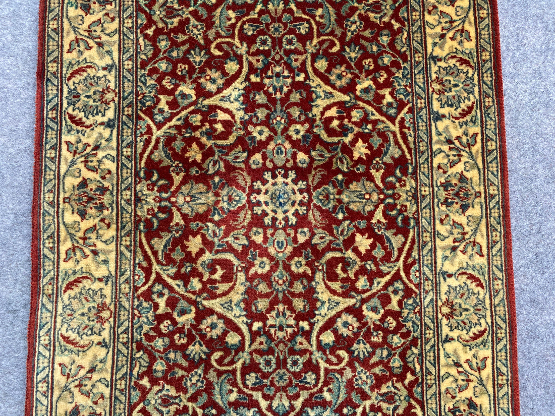 3.2' X 2.0' Ft. Authentic Pakistani Hand Knotted Double Knot Finest Wool Small Area Rug BR997