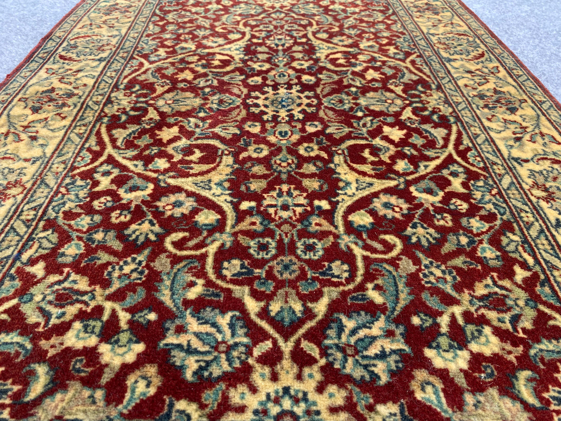 3.2' X 2.0' Ft. Authentic Pakistani Hand Knotted Double Knot Finest Wool Small Area Rug BR997