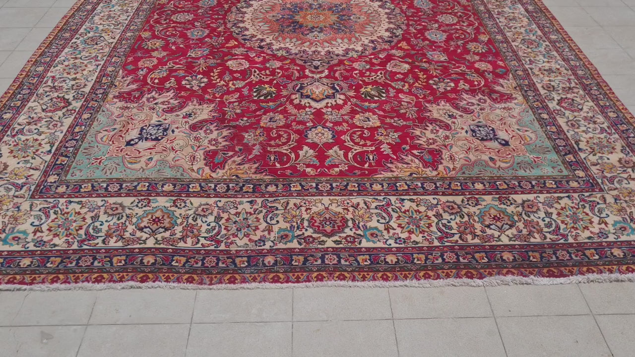 13' x 10' Authentic Vintage Persian Najafabad Isfahan Hand Knotted Fine Wool Area Rug BR2669