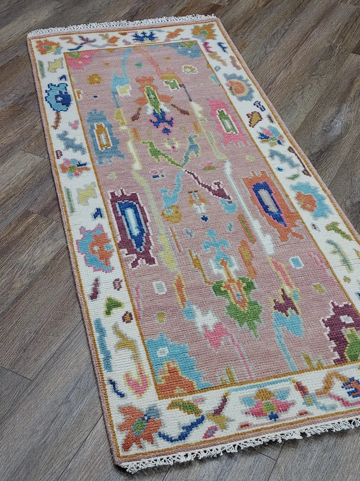 2.6' x 6' Ft. Pink Turkish Bohemian Oushak Hand Knotted Wool Runner / Rug