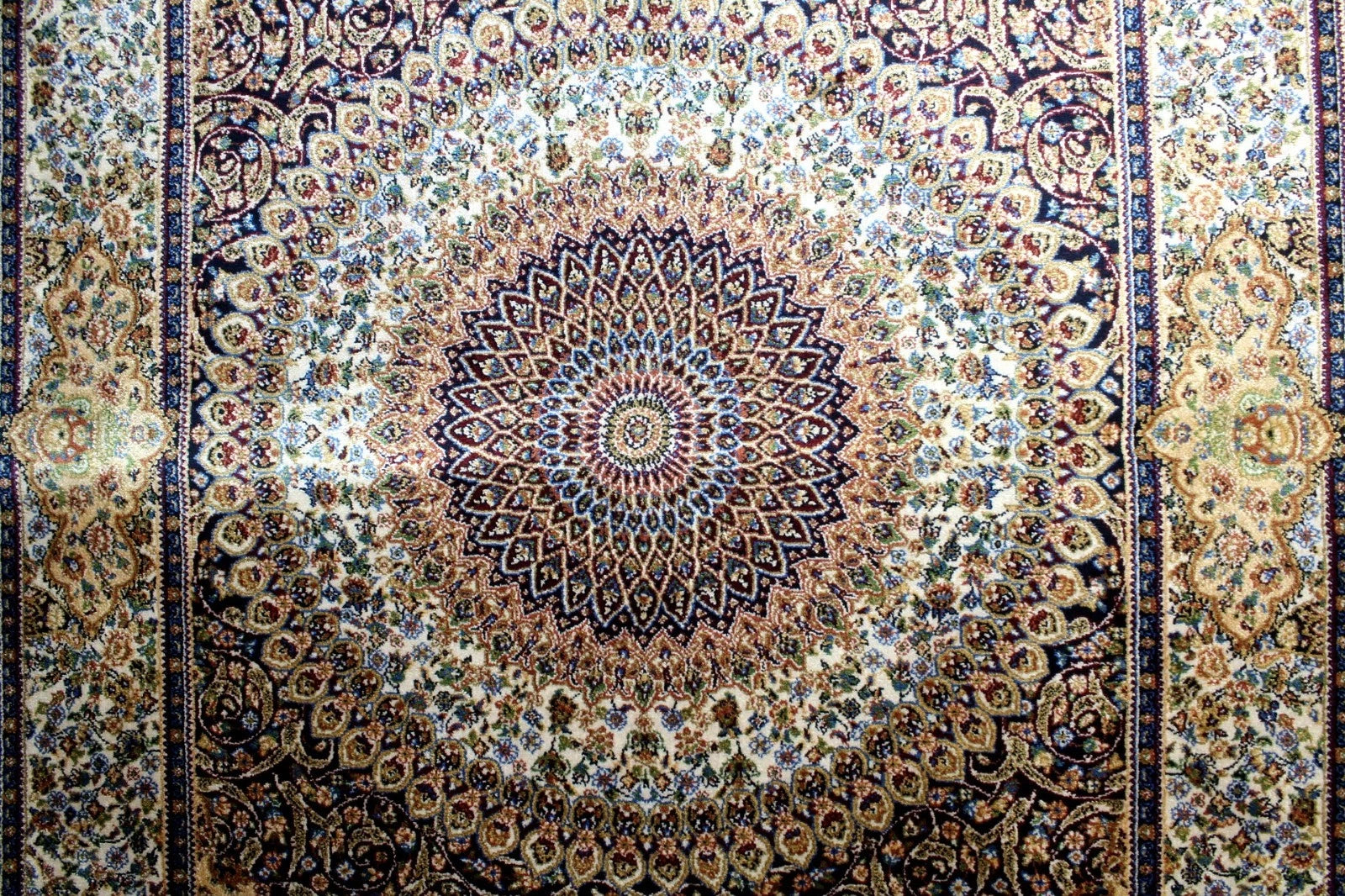 4'X3' Ft. Spectacular New 1200KPSI Hi Quality Silk Nainn Design Turkish Area Rug- BR2703